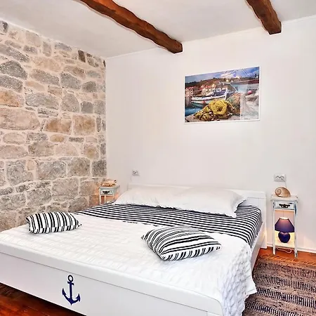 Pensión Vila Vilini Dvori